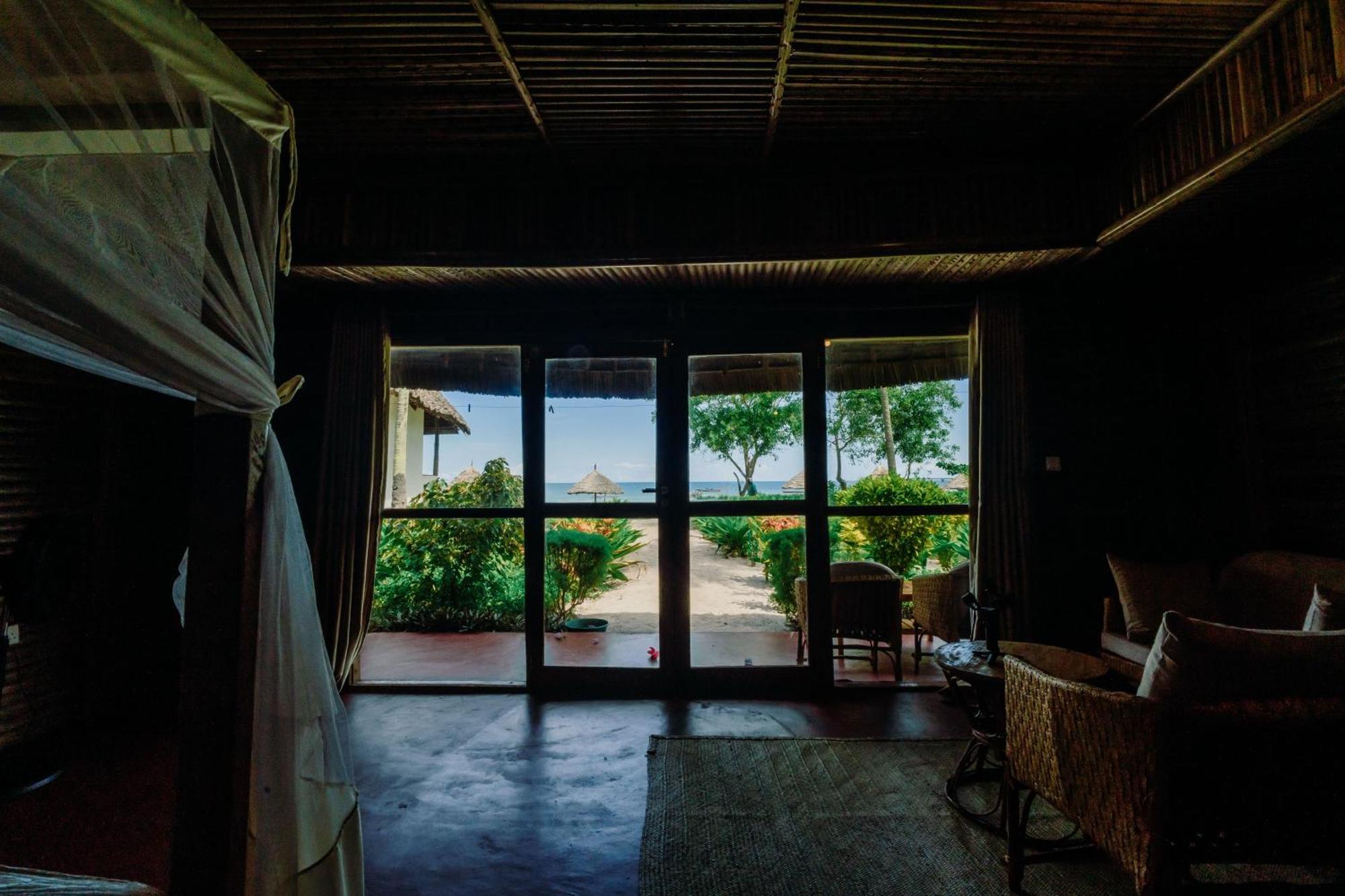 Maisara Mafia Beach Lodge Kilindoni Eksteriør billede