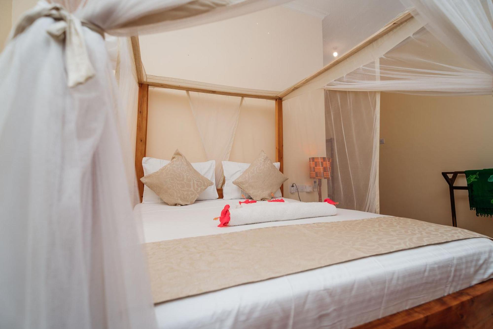 Maisara Mafia Beach Lodge Kilindoni Eksteriør billede